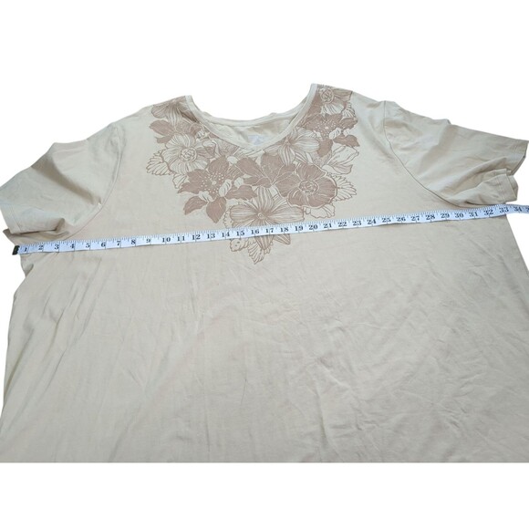 Beige Flower Pull-On Tunic. Liz And Me.From Catherines Size 5X  34W 36W See Pic - Picture 4 of 11